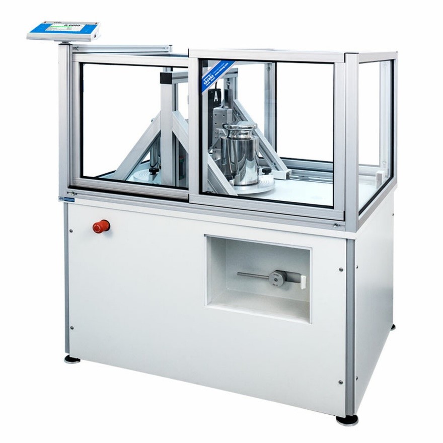 RADWAG AKM-2/50 AUTOMATIC MASS COMPARATOR, 51 KG X 1 MG